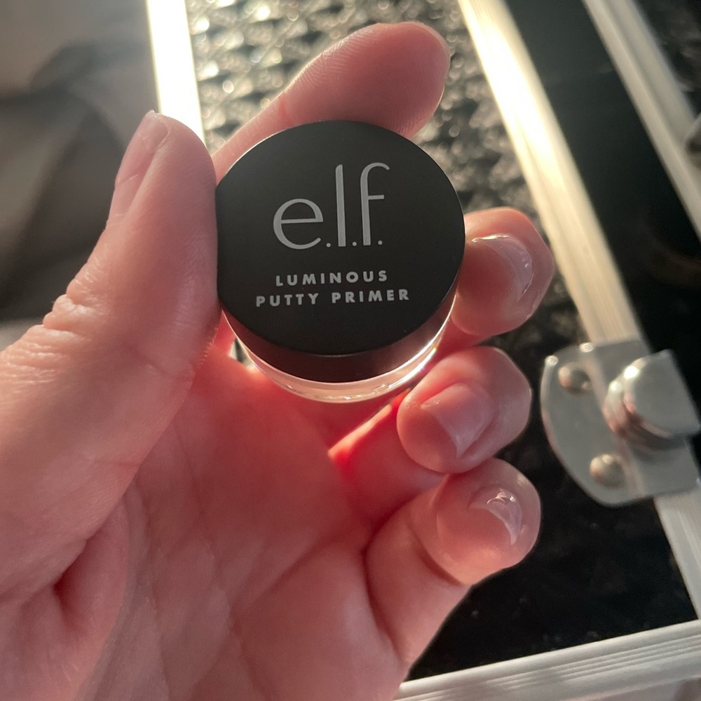 NWOT e.l.f. Luminous Putty Primer